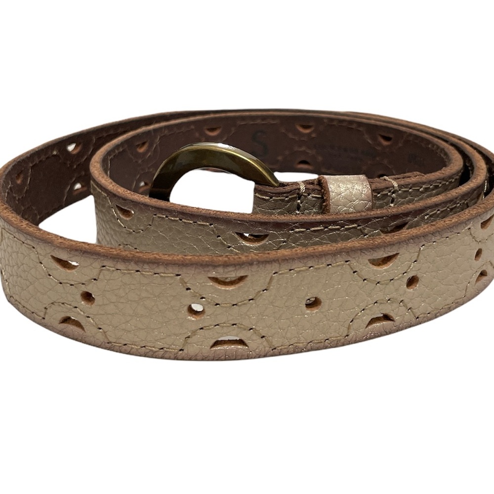NWOT Lucky Brand Leather belt with subtle metallic tone finish.